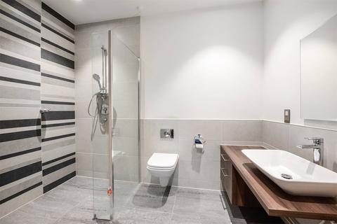 1 bedroom apartment for sale, Redfields Lane, Fleet GU52