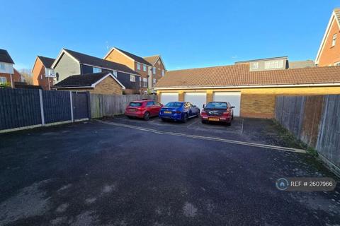 4 bedroom terraced house to rent, Moonstone Square, Sittingbourne, ME10