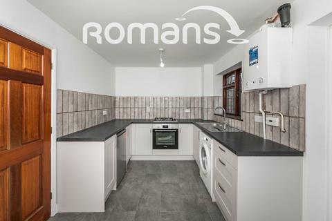 2 bedroom detached house to rent, Tickhill Close, Lower Earley, Reading, RG6