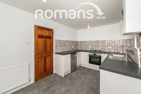 2 bedroom detached house to rent, Tickhill Close, Lower Earley, Reading, RG6
