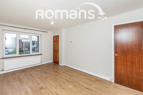 2 bedroom detached house to rent, Tickhill Close, Lower Earley, Reading, RG6