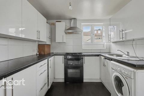 undefined, Roman Road, Ilford