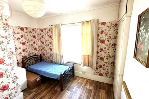 undefined, Garratt Lane, Tooting, London