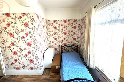 undefined, Garratt Lane, Tooting, London