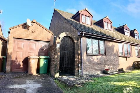 undefined, Ffordd Eynon Evans, Caerphilly, CF83