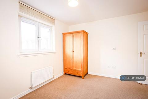 2 bedroom flat to rent, Torwood Crescent, Edinburgh, EH12