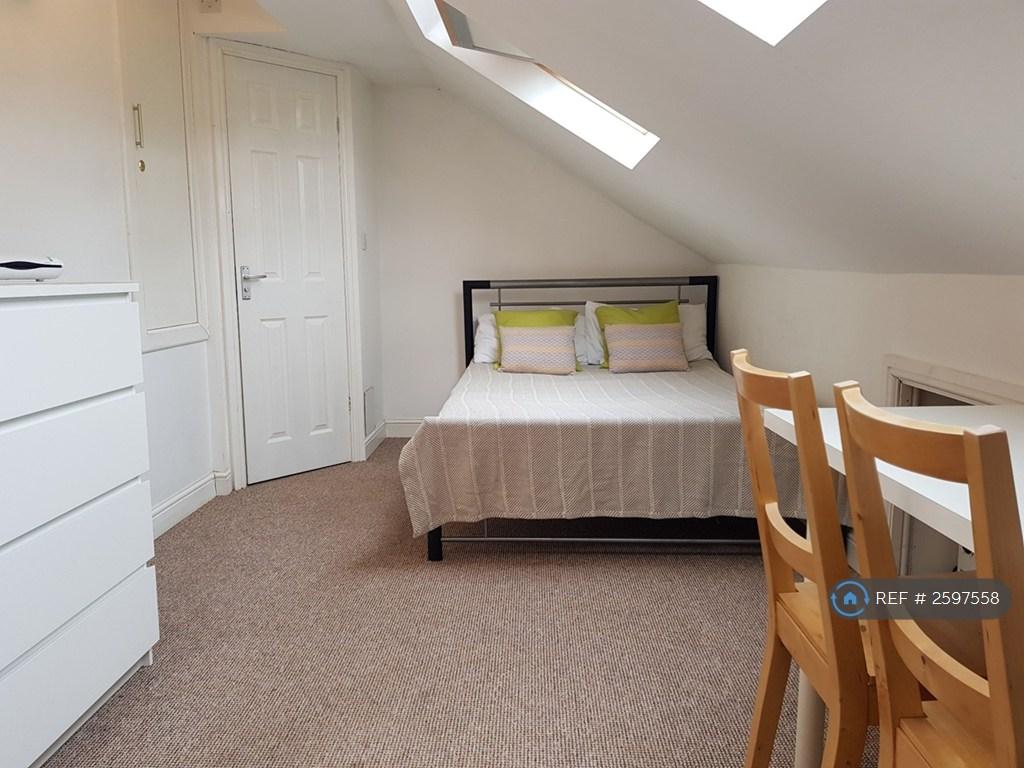 Studio 7 .Double Bed.  En Suite Door Seen