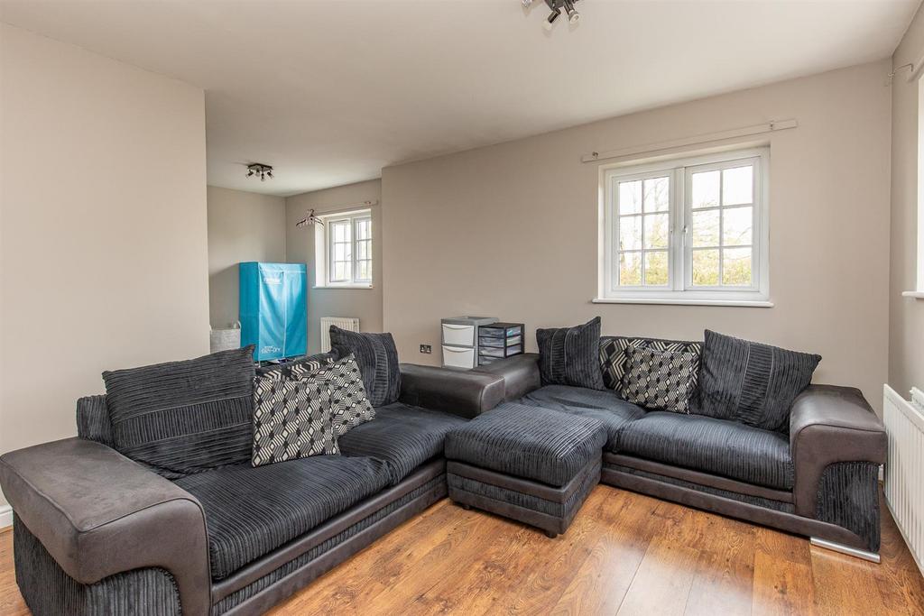 Living Room/Kitchen