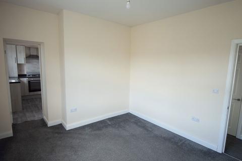 2 bedroom detached bungalow to rent, Long Lane, Huddersfield, West Yorkshire, HD5 9LH
