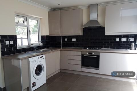 2 bedroom flat to rent, London, London, SW4