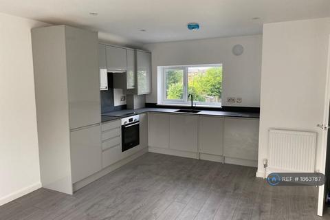 2 bedroom maisonette to rent, Newmarket Road, Cambridge, CB5