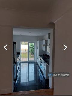 3 bedroom terraced house to rent, Purley, Purley, CR8
