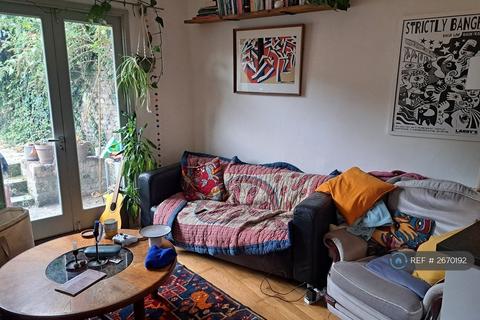 undefined, Jennings Road, London, SE22