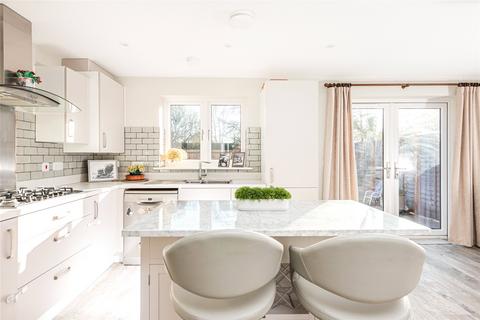 4 bedroom semi-detached house for sale, Crown Way, Longwick, Princes Risborough, Buckinghamshire, HP27