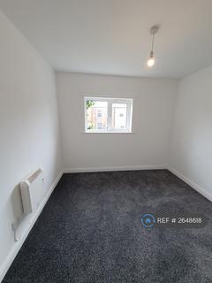 2 bedroom flat to rent, Chapel Walk, Coppull, Chorley, PR7