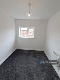 2 bedroom flat to rent, Chapel Walk, Coppull, Chorley, PR7