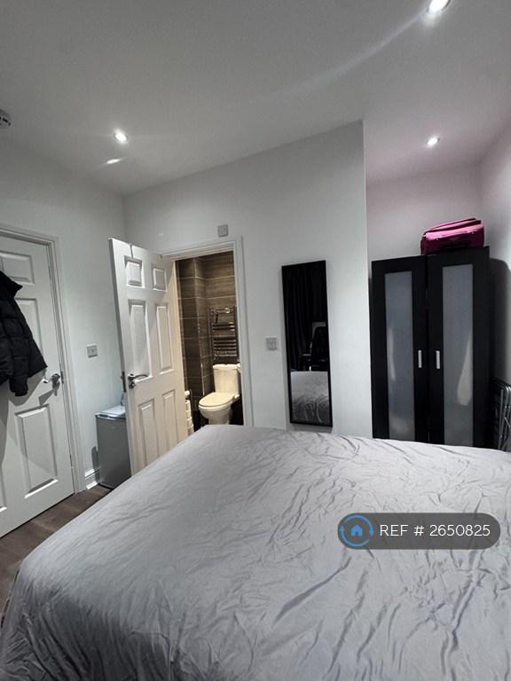 Room 4