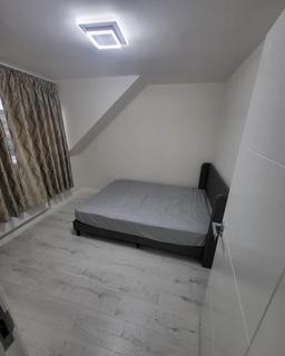 undefined, Cheerycroft gardens, HA5