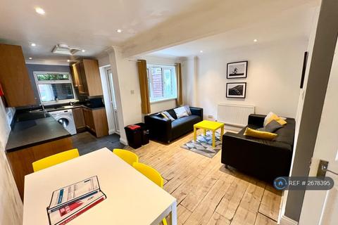 undefined, Spear Road, Southampton, SO14