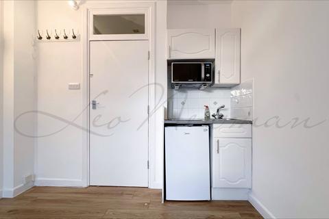 undefined, Oslo Court, St Johns Wood, NW8