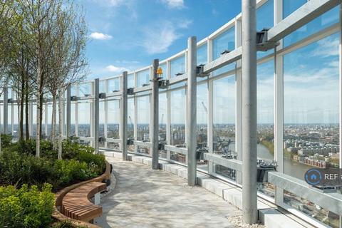 2 bedroom flat to rent, Skygardens, London, SW8