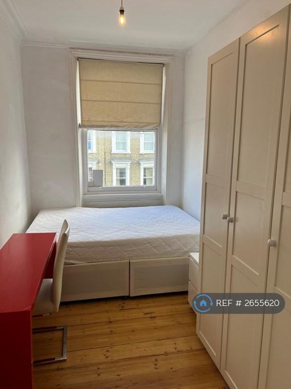 Front Room To Rent(1)