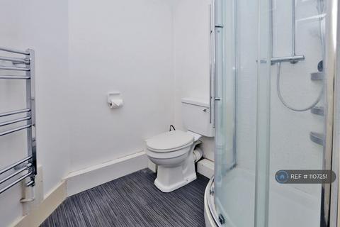 undefined, Hazel Avenue, Guildford, GU1