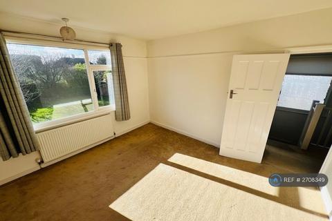 undefined, Keswick Avenue, London, RM11