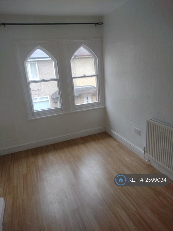 Front Double Bedroom