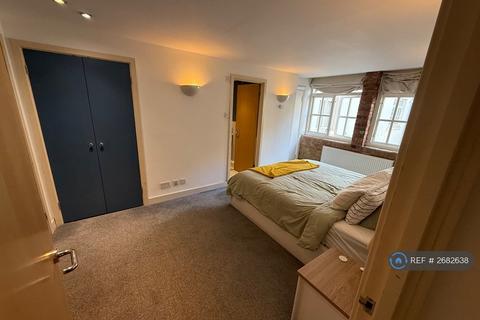 2 bedroom flat to rent, Fairclough Street, London, E1