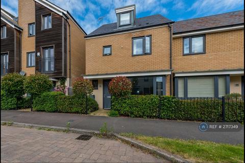 4 bedroom semi-detached house to rent, Selkirk Drive, Milton Keynes, MK14