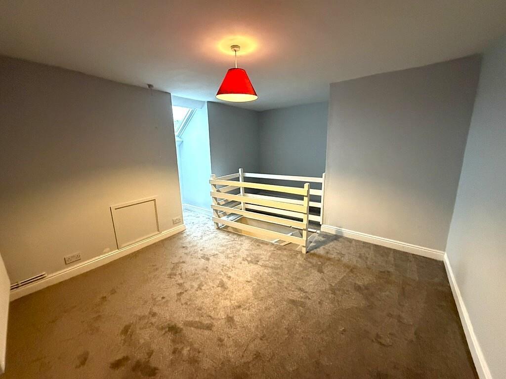 Bedroom 3.jpg