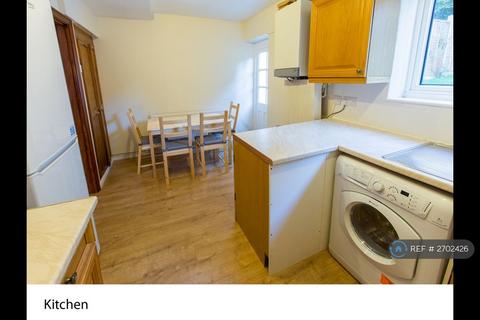 3 bedroom terraced house to rent, Hayling Road, Watford, WD19