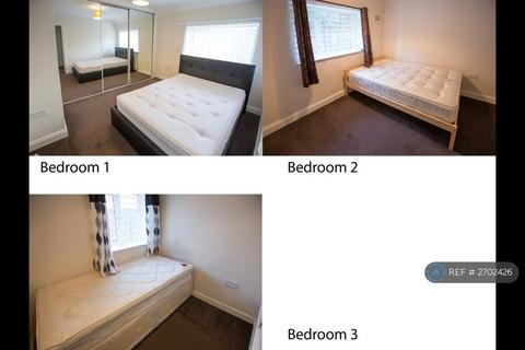 3 bedroom terraced house to rent, Hayling Road, Watford, WD19