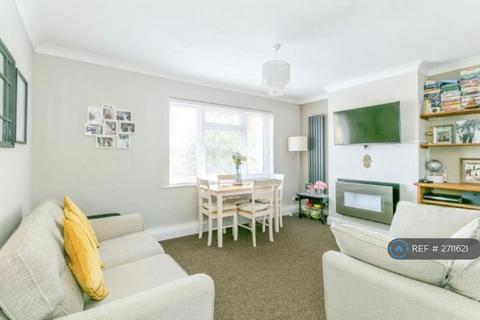 2 bedroom flat to rent, Cumberland Avenue, Maidstone, ME15