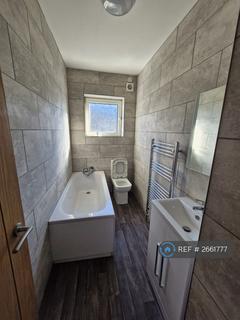 3 bedroom terraced house to rent, St. Marys Road, Barnsley, S73
