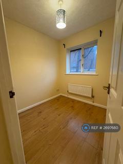 3 bedroom terraced house to rent, Badminton Mews, London, E16
