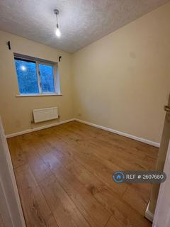 3 bedroom terraced house to rent, Badminton Mews, London, E16