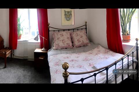 2 bedroom end of terrace house to rent, West End, Bruton, BA10