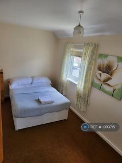 undefined, Town Street, Leeds, LS10