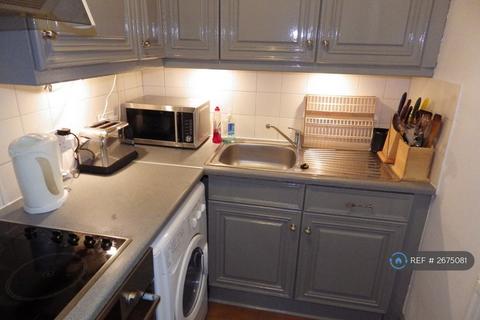 1 bedroom flat to rent, Granton Road, Edinburgh, EH5