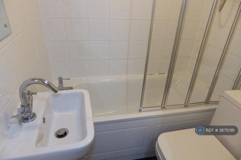 1 bedroom flat to rent, Granton Road, Edinburgh, EH5