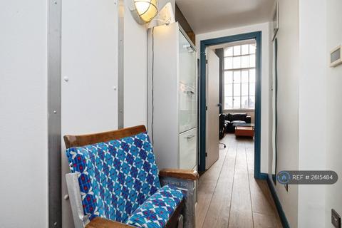 1 bedroom flat to rent, Bow Quarter, London, E3