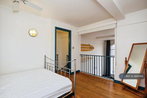 1 bedroom flat to rent, Bow Quarter, London, E3