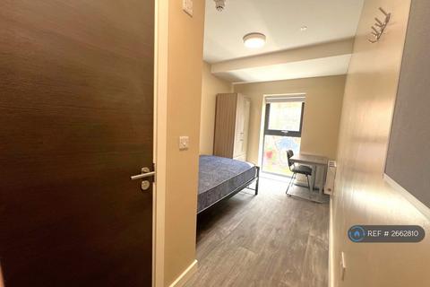 7 bedroom flat to rent, Stokes Croft, Bristol, BS2