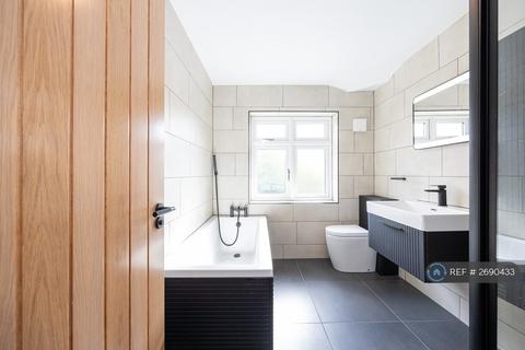 undefined, Beresford Crescent, Newcastle-Under-Lyme, ST5