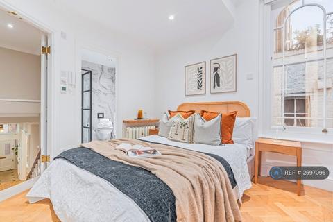 2 bedroom flat to rent, Clanricarde Gardens, London, W2