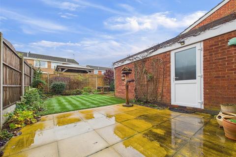 undefined, Woodheyes Lawns, Rugeley