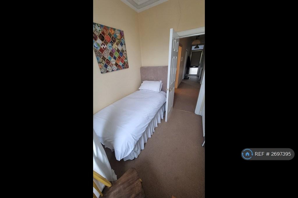 Single Room 1