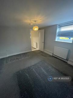 1 bedroom flat to rent, South Market Road, Great Yarmouth, NR30
